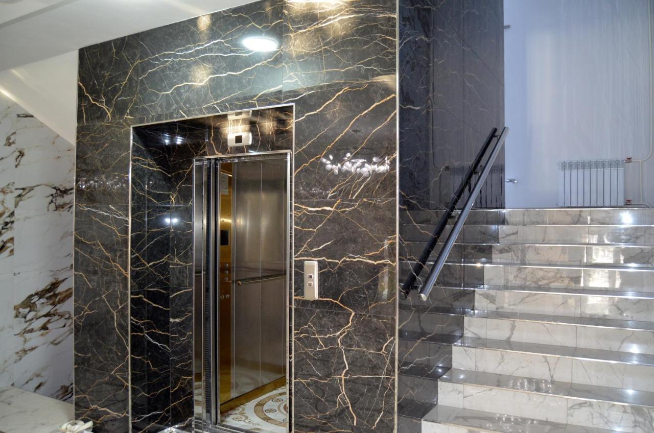 Golden Park Hotel Pavlodar Extérieur photo
