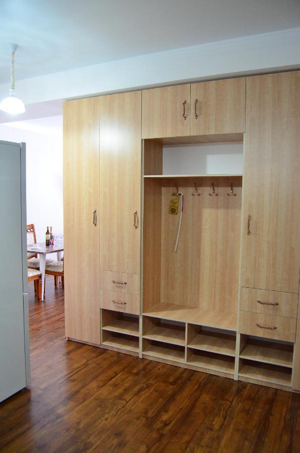Golden Park Hotel Pavlodar Extérieur photo